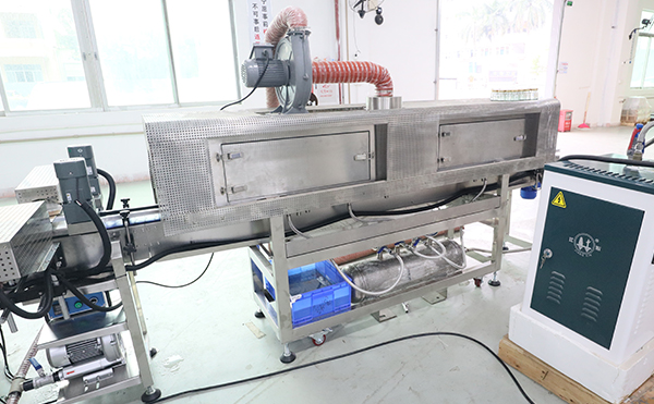 飲料瓶套標(biāo)機(jī),套標(biāo)機(jī),全自動(dòng)套標(biāo)機(jī)