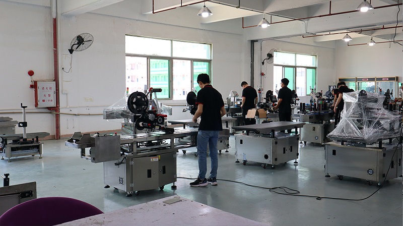 全自動圓瓶貼標機,貼標機,圓瓶貼標機