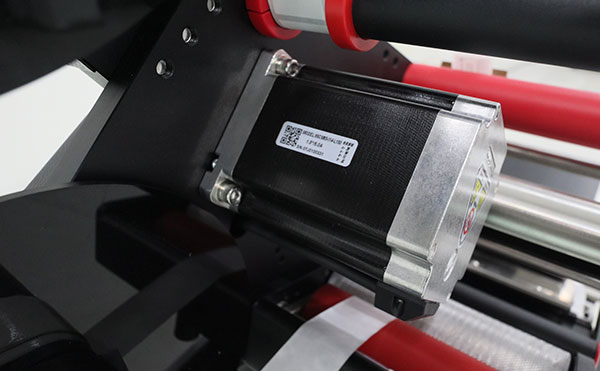 平面貼標機,貼標機,全自動貼標機生產廠家